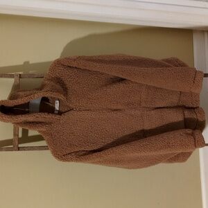 Soft Sherpa junior jacket from Kohls NWT, full zip with hood